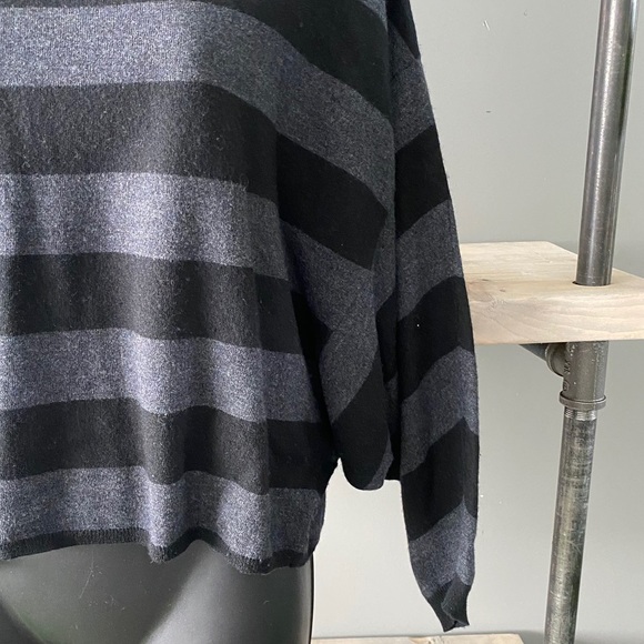 Joie Raglan Wool Cashmere Dolman Sweater XS - Picture 4 of 8